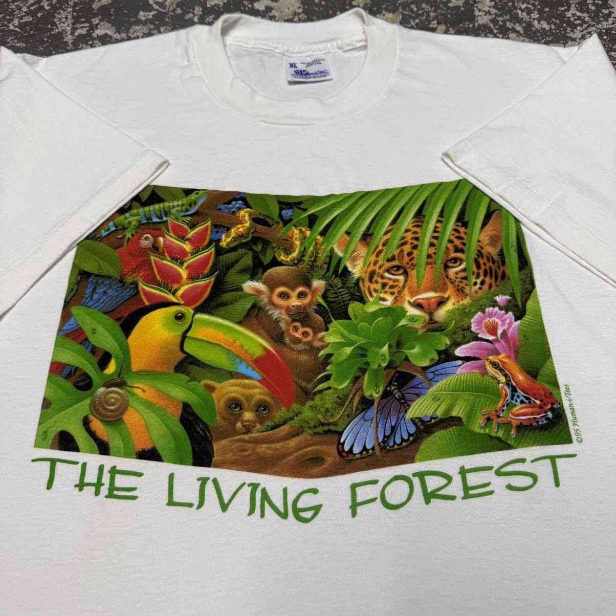 Vintage Vintage The Living Forest Nature Forest Tshirt Size US XL / EU 56 / 4 - 11 Thumbnail
