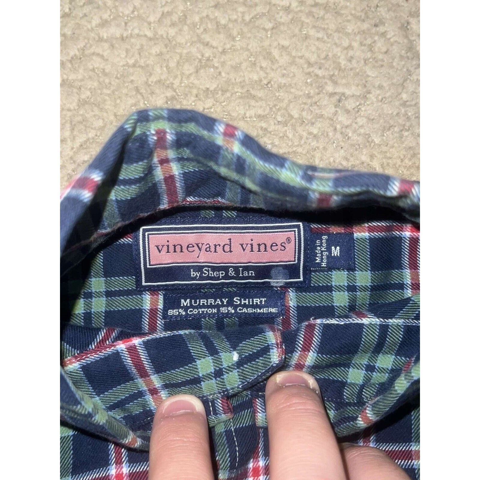 Vineyard Vines Vineyard Vines navy and red button up Size US M / EU 48-50 / 2 - 3 Thumbnail