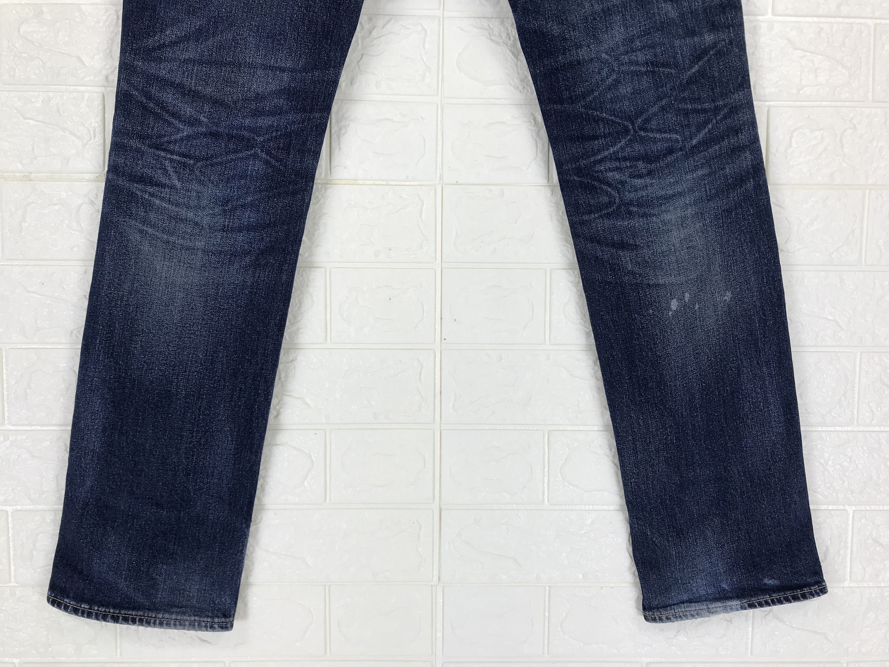 Levi's Vintage Levi's 511 Faded Blue Jeans Distressed Denim Size US 31 - 8 Thumbnail