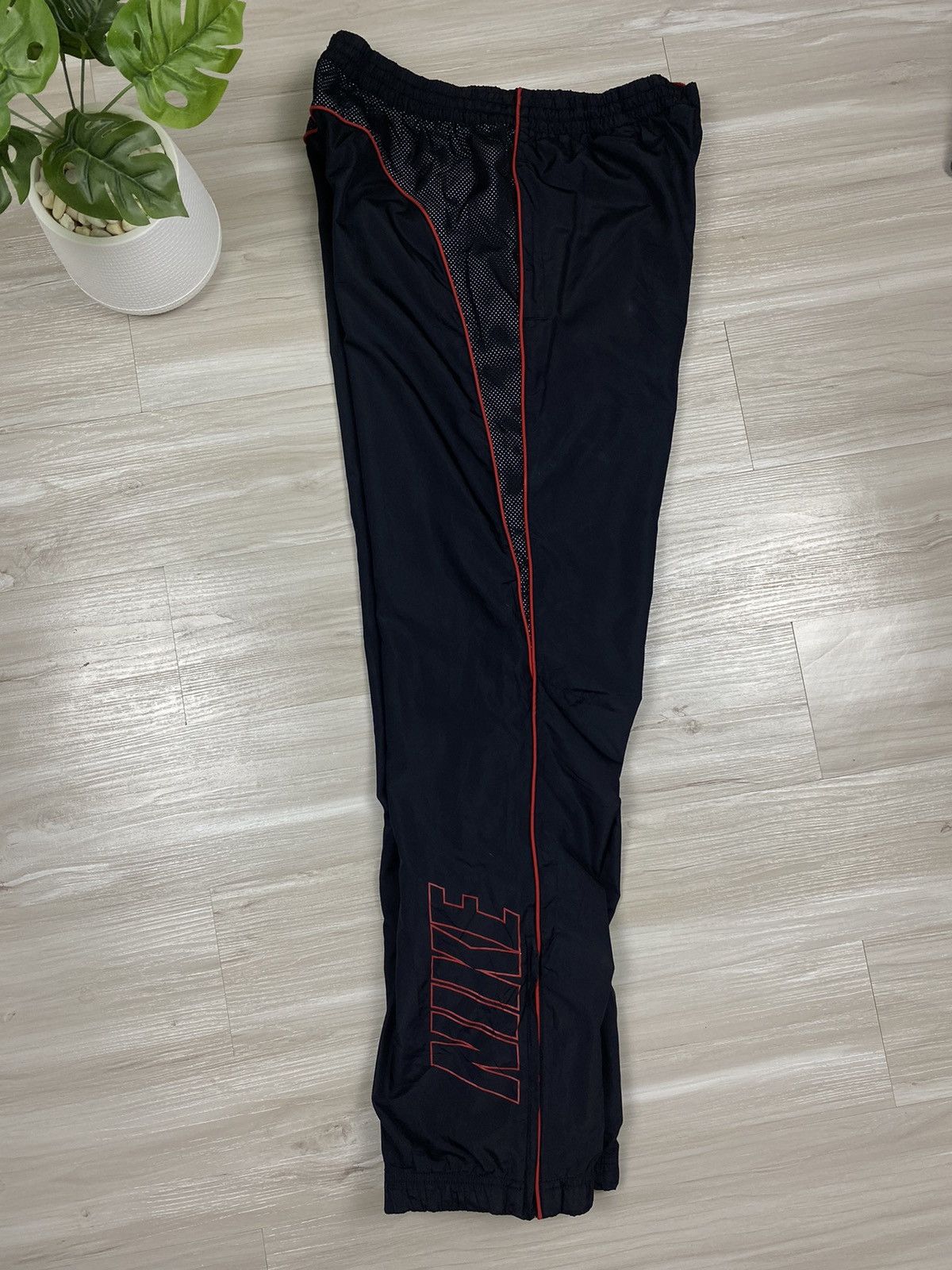 Nike × Vintage Double swoosh Nike Nylon Track Pants Drill Vintage Size US 32 / EU 48 - 8 Thumbnail