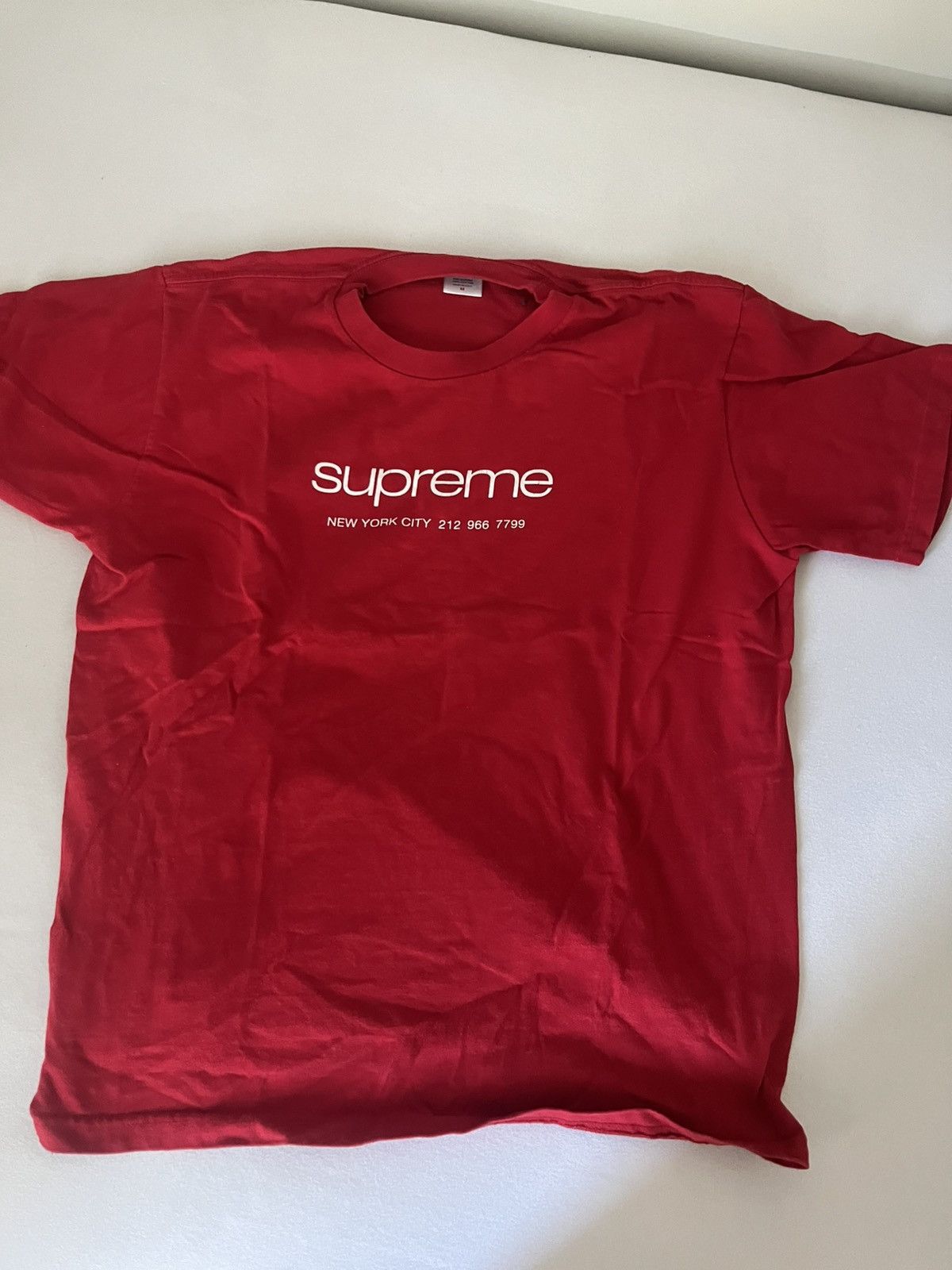 Supreme Red Supreme NY shirt Size US L / EU 52-54 / 3 - 1 Thumbnail