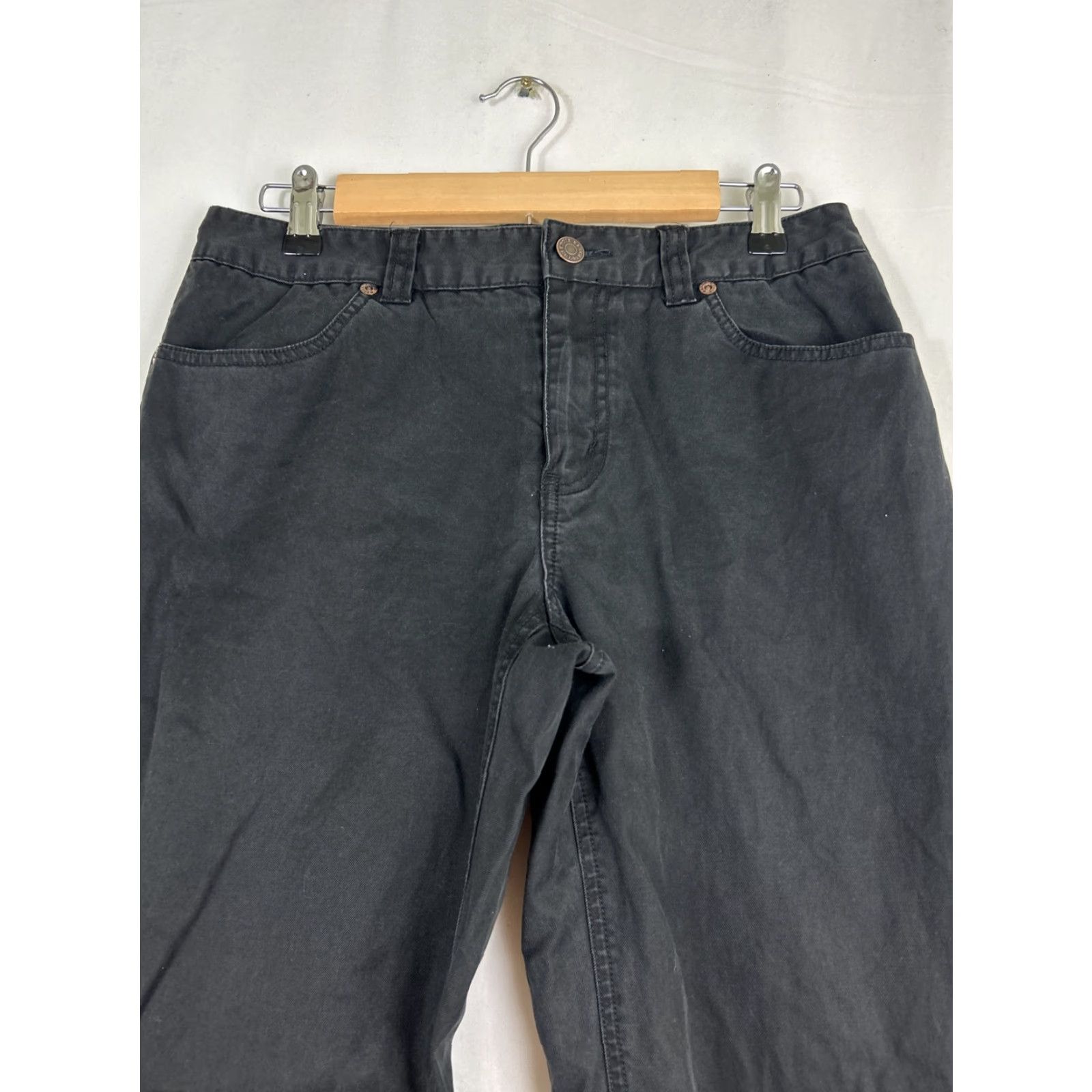 Eddie Bauer VINTAGE Eddie Bauer? Wait not vintage. The title: Eddie Bauer Womens Pants 8 Black Cotton Blend Stretch Outdoor 30x30 Size 30" / US 8 / IT 44 - 4 Thumbnail
