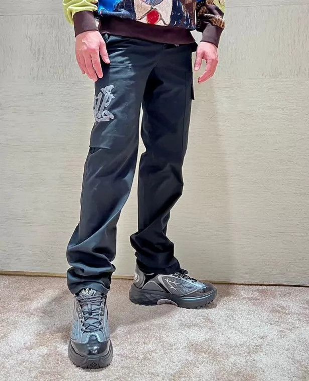 Louis Vuitton LV Black Peace Dove Cargo Pants 46 95 new Size US 30 / EU 46 - 9 Thumbnail