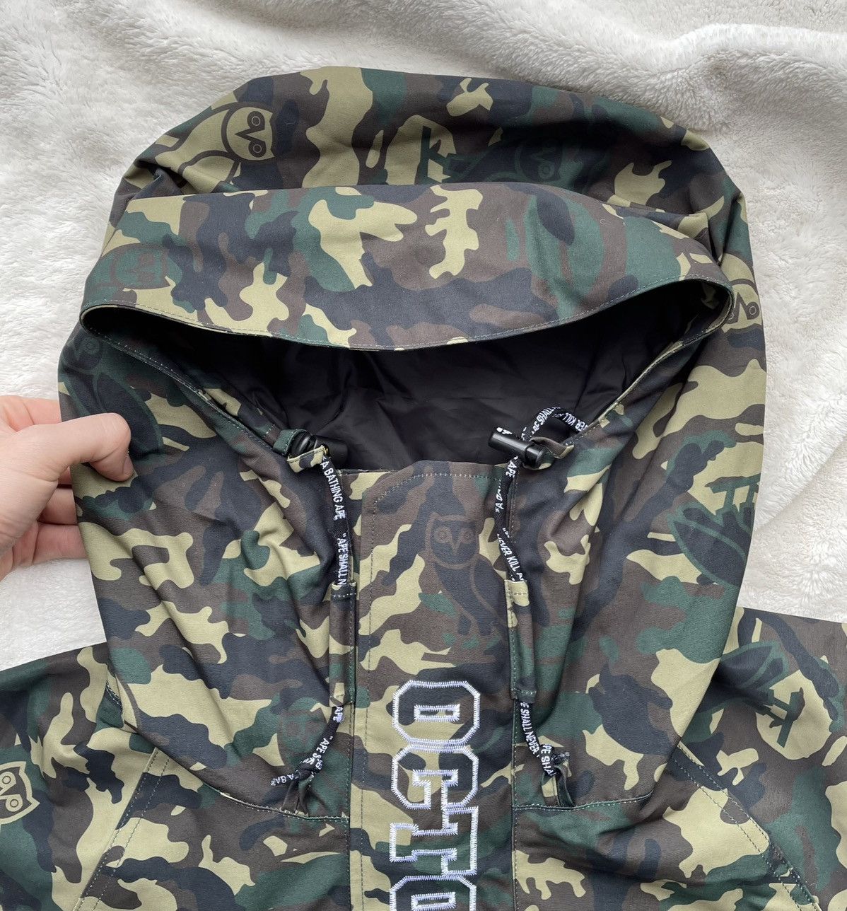 Bape × October's Very Own Bape x OVO Green Woodland Camo Snowboard Jacket Size US M / EU 48-50 / 2 - 5 Thumbnail