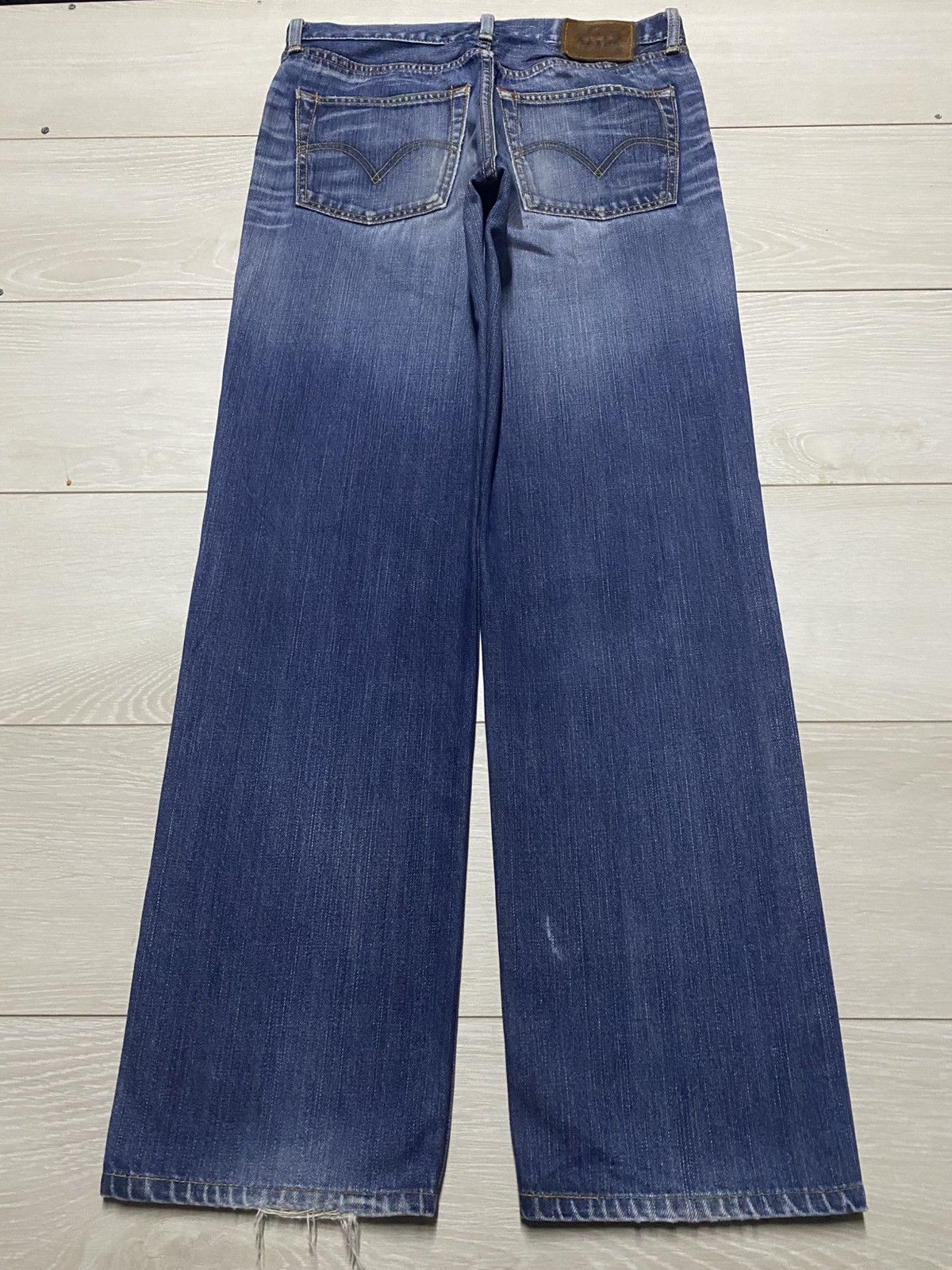 Levi's Vintage Levis 702 Blue Wash Distressed Loose Jeans Size US 31 - 2 Thumbnail