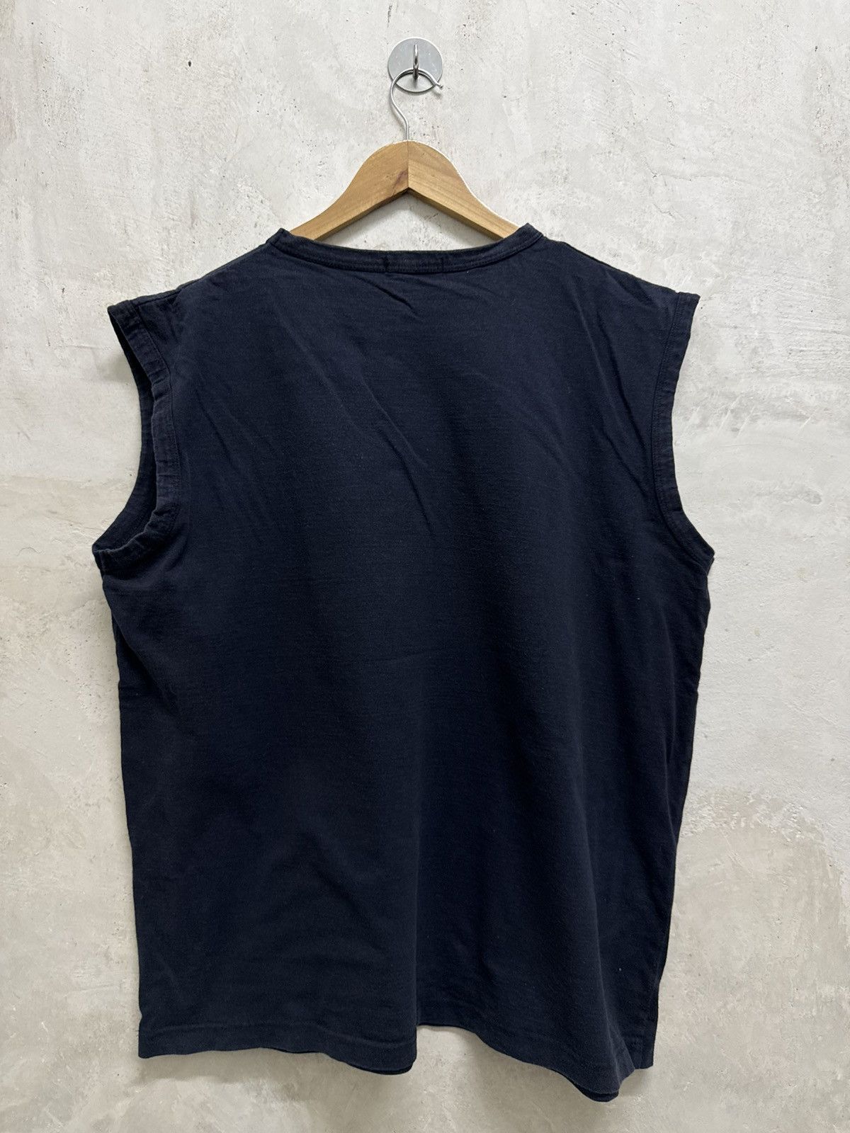 Airwalk 2000s Airwalk @ y2k Sleeveless Tees Size US XL / EU 56 / 4 - 4 Thumbnail