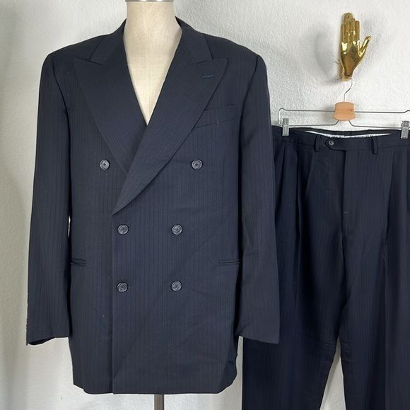 Gianfranco Ferre Gianfranco Ferre Textured Striped Double Breasted Suit Size 50L - 2 Thumbnail