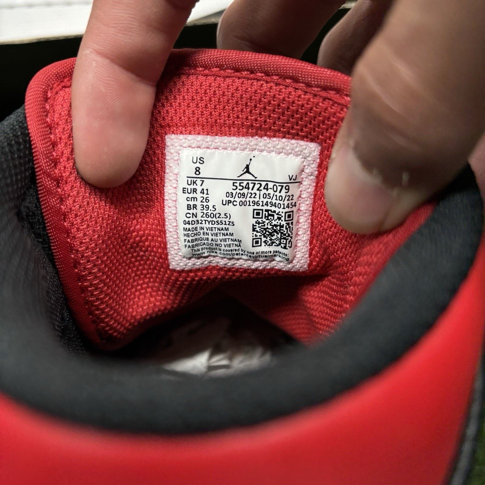 Jordan Brand Size 8 - Jordan 1 Mid Bred Toe | EXCELLENT CONDITION! Size US 8 / EU 41 - 18 Thumbnail