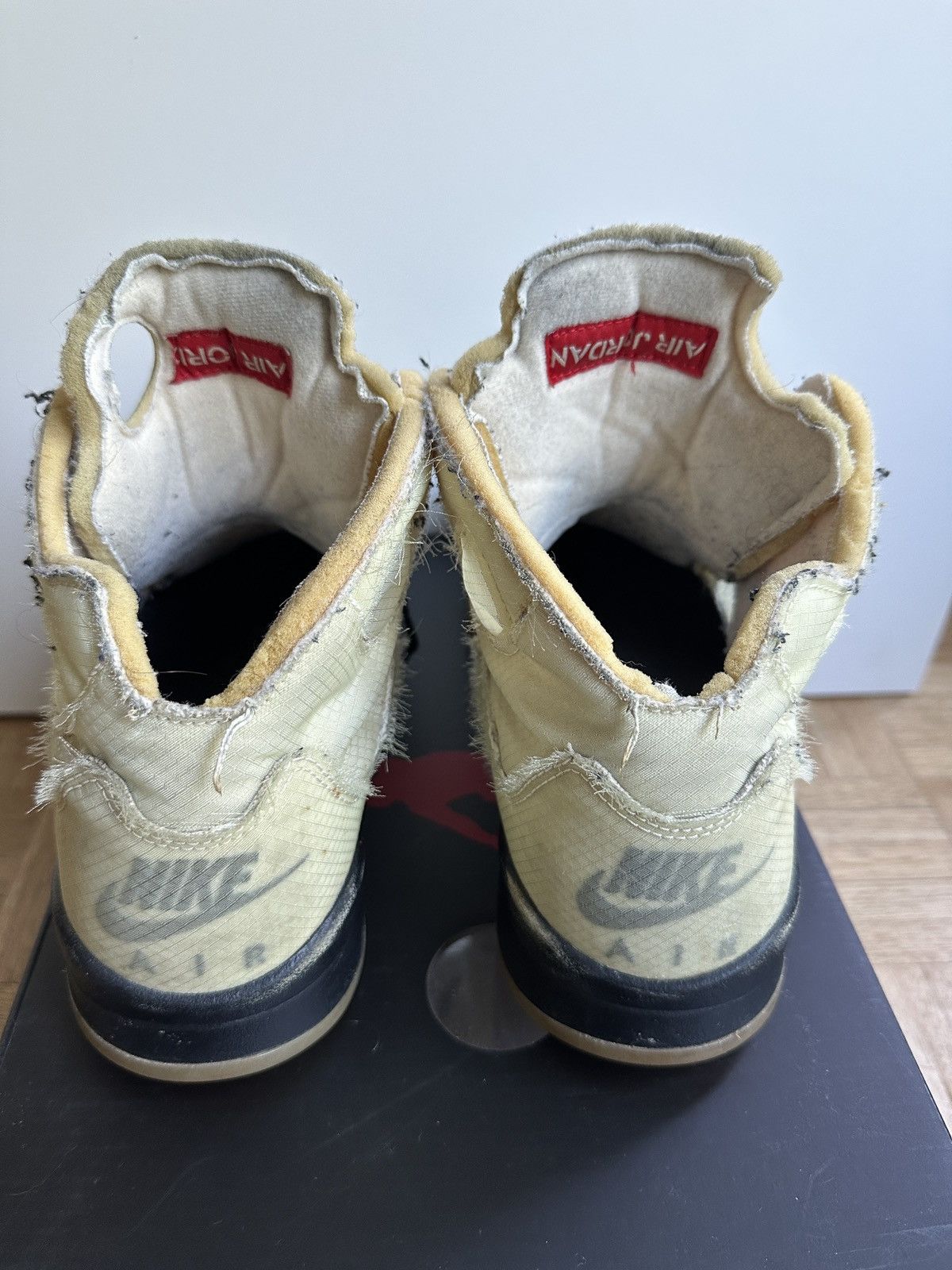 Nike × Off-White Off-White x Air Jordan 5 “Sail” Size US 10 / EU 43 - 4 Thumbnail