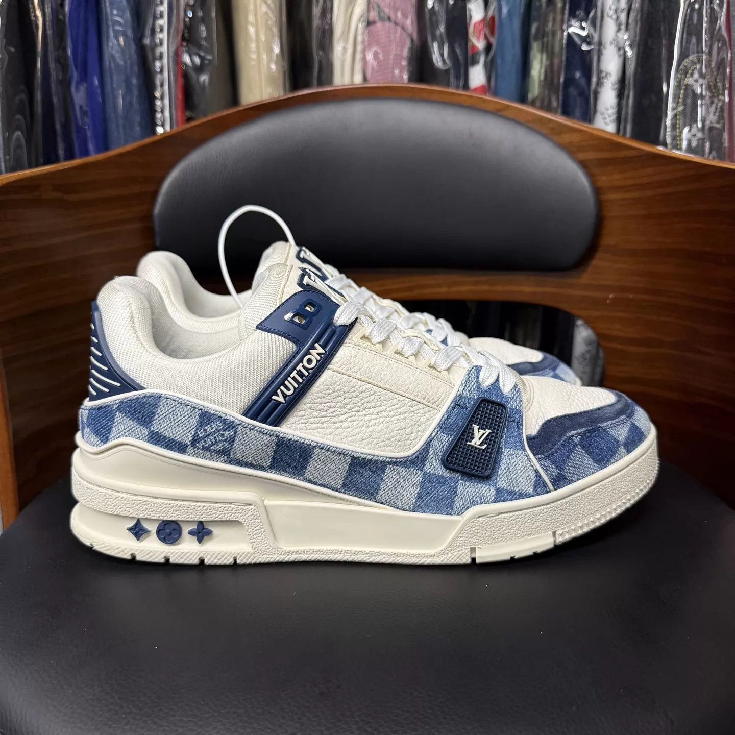 Louis Vuitton LV Trainer White/Blue Denim & Checker Uk7/41 Worn Size US 8 / EU 41 - 4 Thumbnail