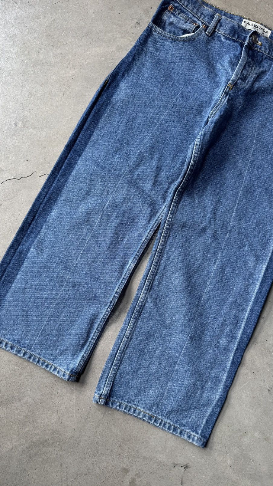Balenciaga 2017 BALENCIAGA BY DEMNA GVASALIA BLUE JEANS Size 31" - 6 Thumbnail