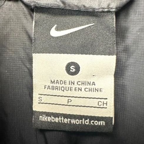 Nike Nike Jacket Womens Small Black Nylon Full Zip Packable Hooded Lightweight Ladies Size S / US 4 / IT 40 - 6 Thumbnail