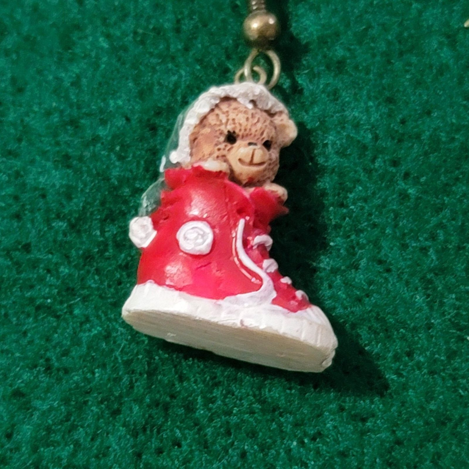 The Unbranded Brand Vtg CHRISTmas Teddy Bear in Shoes Earrings Size ONE SIZE - 2 Thumbnail