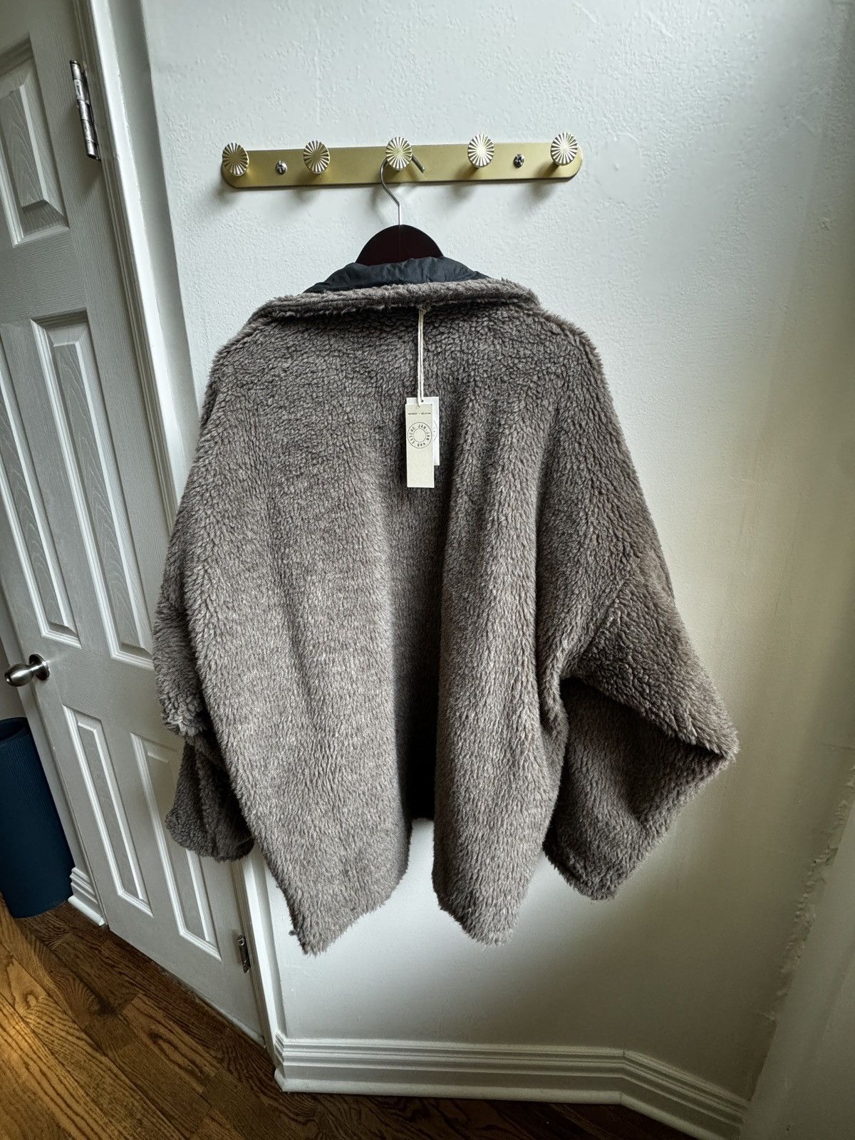 Jan Jan Van Essche AW24 Beyond #57 Teddy Reverisble Jacket - XL BNWT Size US XL / EU 56 / 4 - 5 Thumbnail