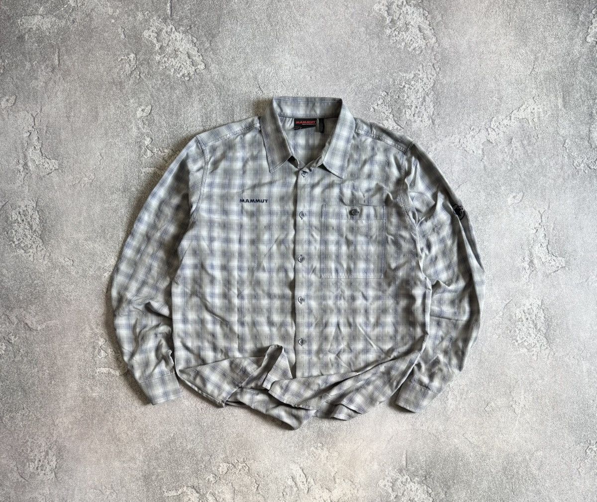 Mammut Mammut L Chekered shirt button up long sleeve outdoor Size US L / EU 52-54 / 3 - 1 Thumbnail