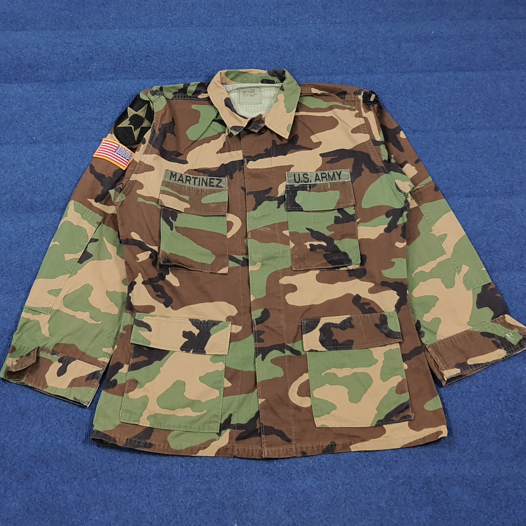 Vintage Vintage US Army Woodland Camouflage Camo BDU Jacket C305N19 Size US L / EU 52-54 / 3 - 1 Thumbnail