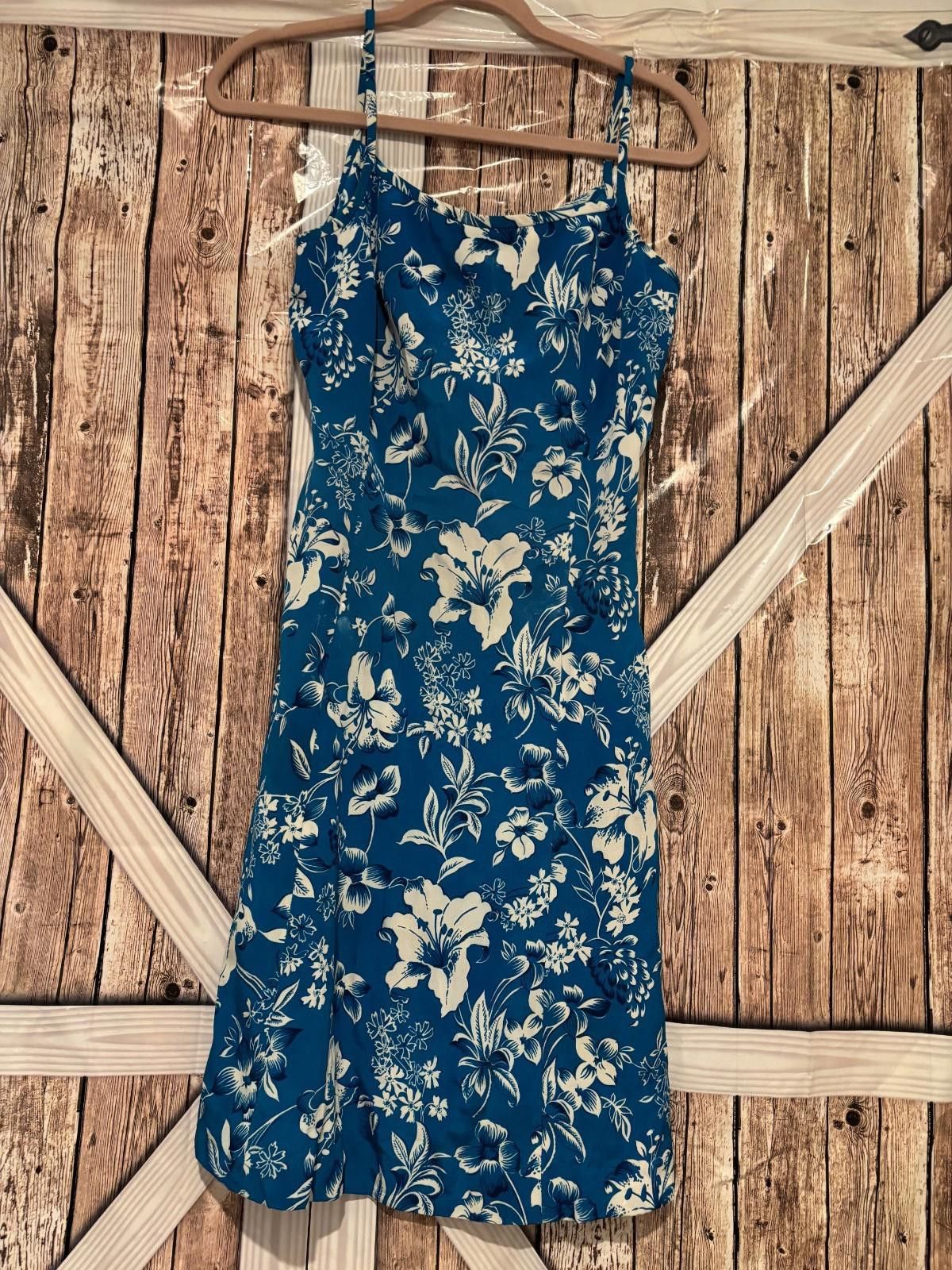 Lauren Ralph Lauren Womens blue and white sz 6 Ralph Lauren sundress #258 Size M / US 6-8 / IT 42-44 - 1 Thumbnail