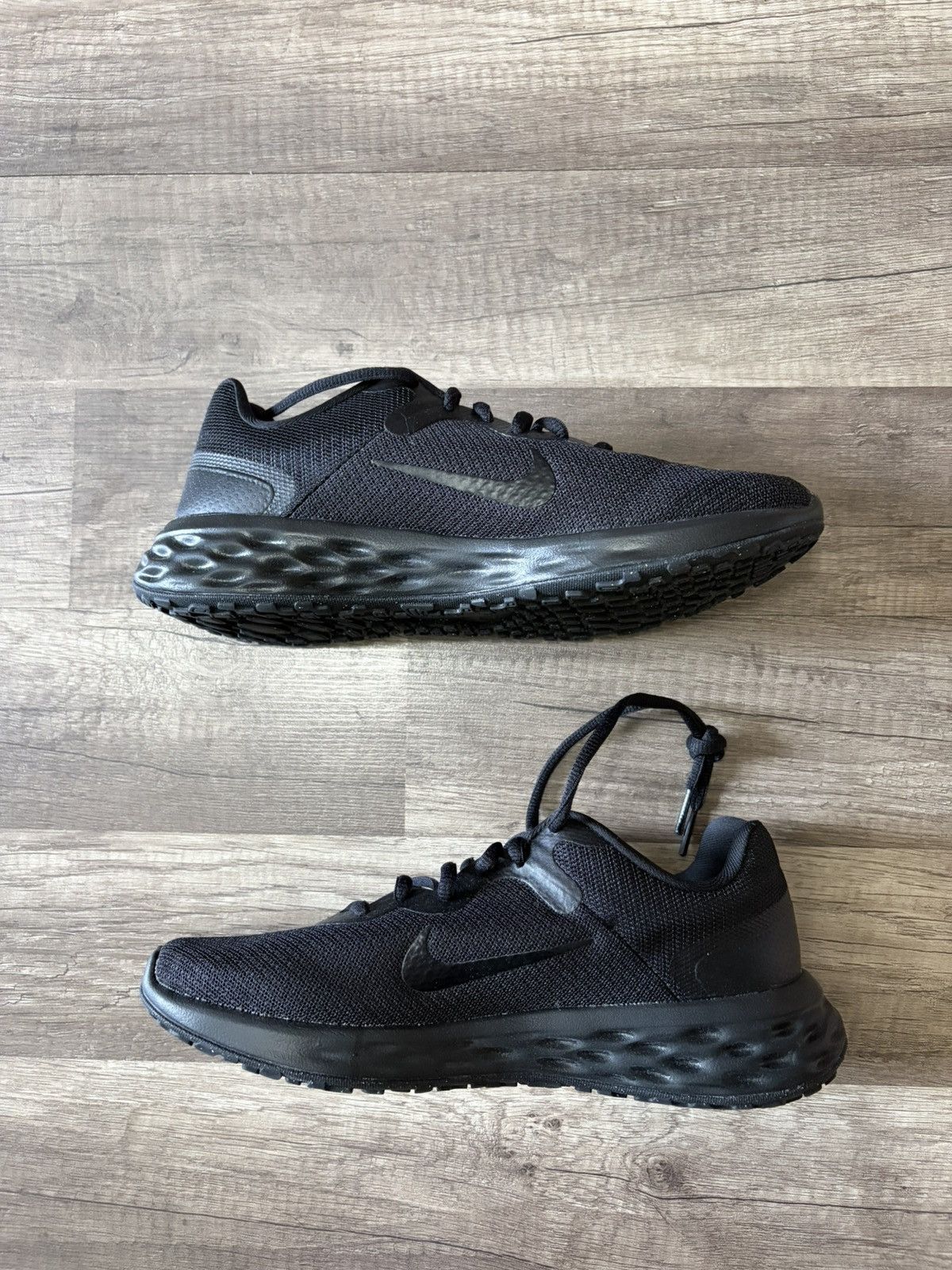 Nike Nike NN Women’s Revolution 6 Size US 7.5 / IT 37.5 - 2 Thumbnail