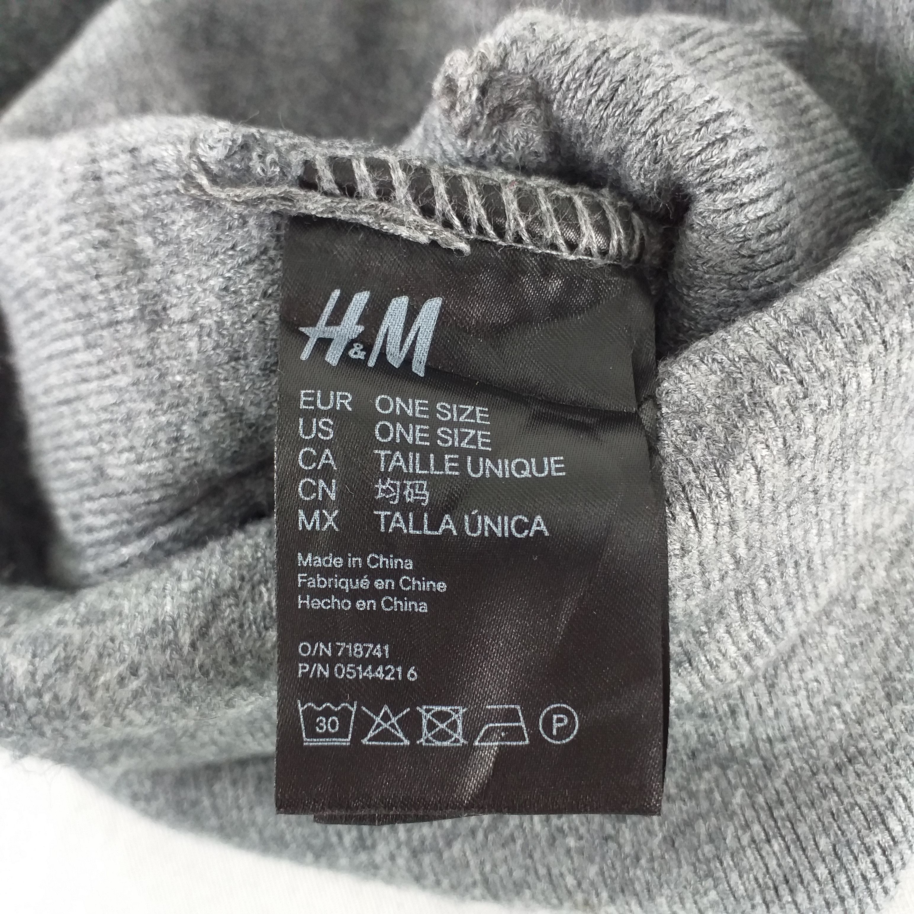 H&M Alternate Future Plain Snow Cap Hat Beanie -BN424 Size ONE SIZE - 4 Thumbnail