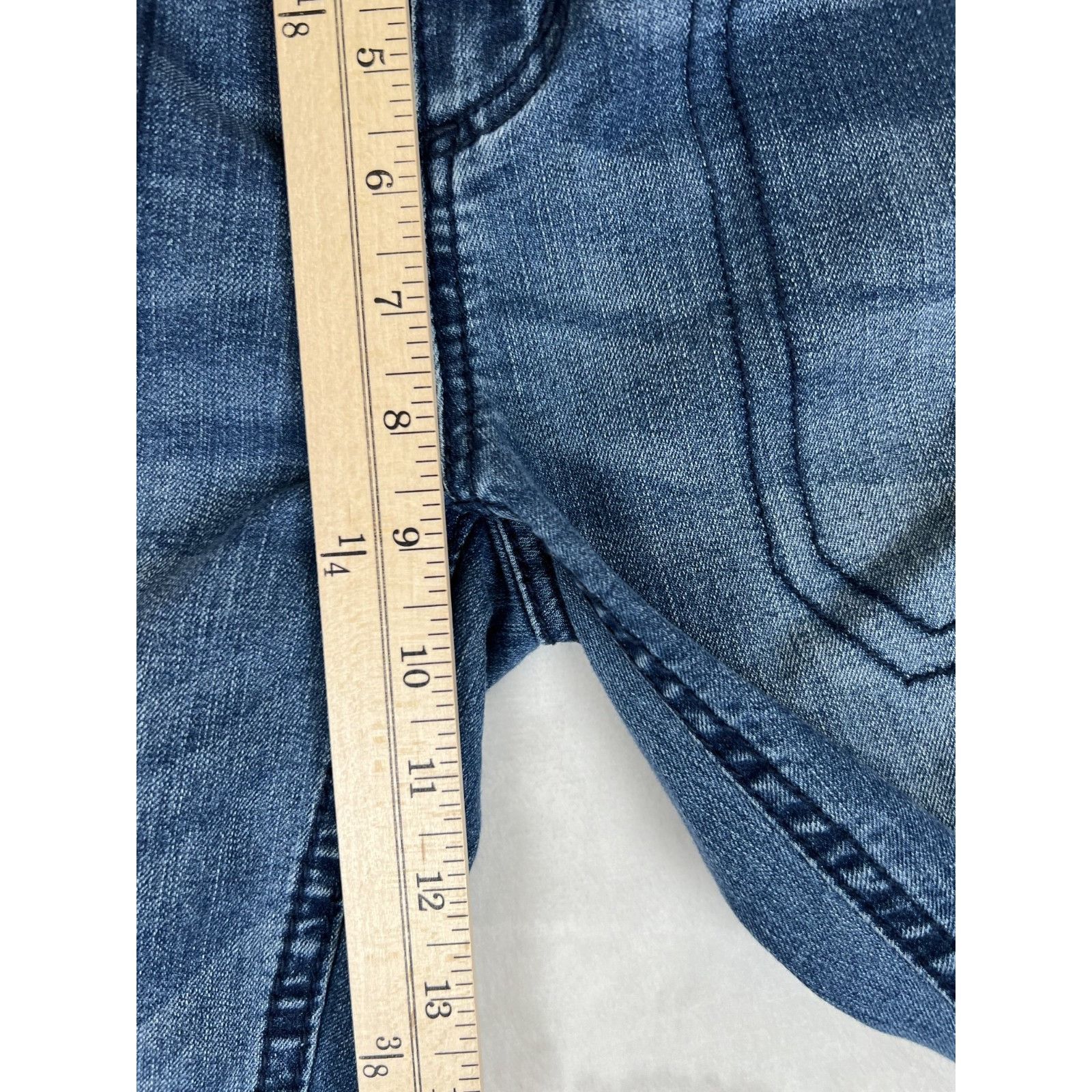 Seven 7 Seven7 Women Size 8 Medium Wash Mid Rise Slim Straight Cropp Size 30" / US 8 / IT 44 - 5 Thumbnail