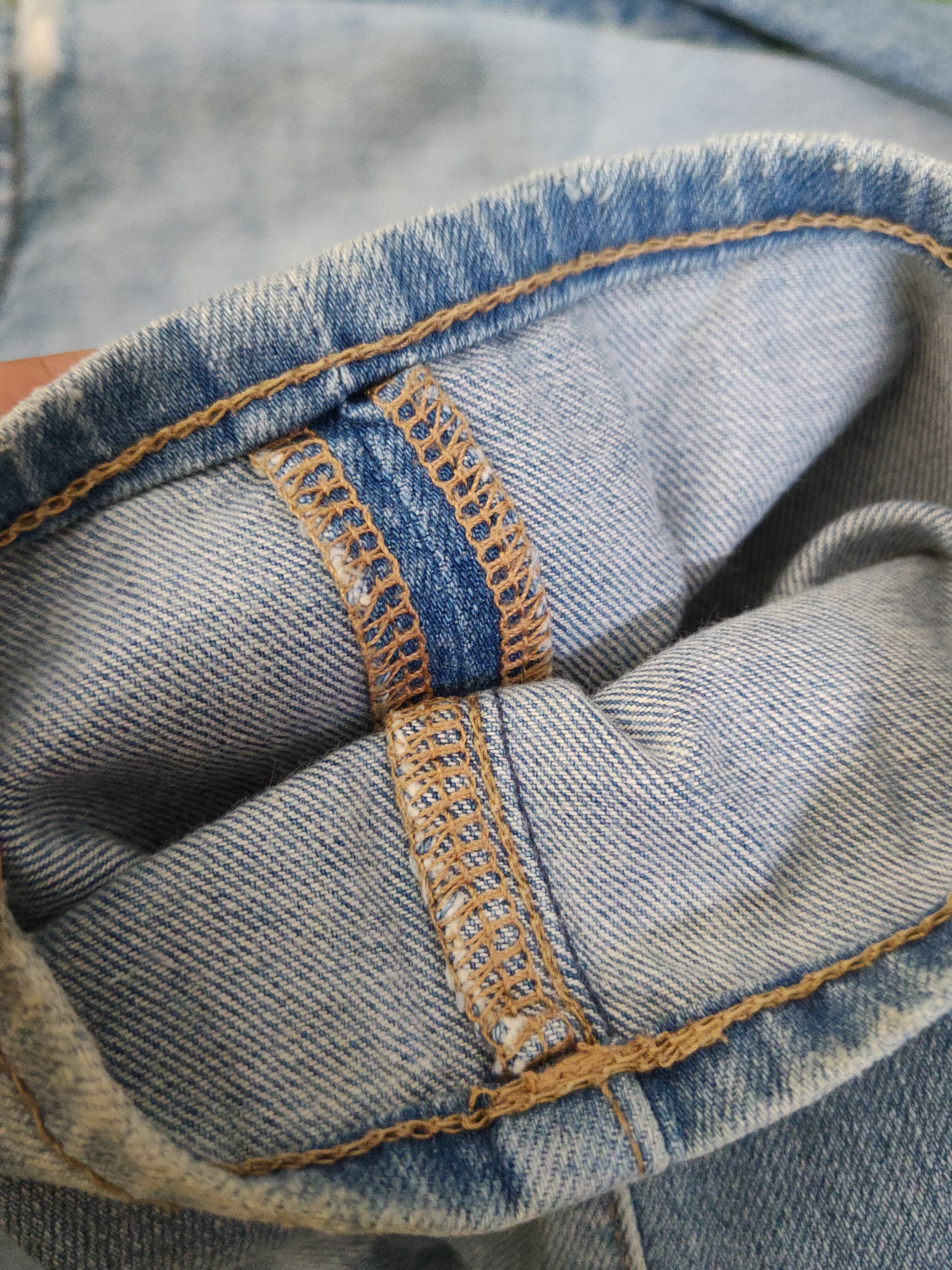 Japanese Brand Uniqlo Blue Faded Distressed Ripped Jeans #W1297 Size US 31 - 12 Thumbnail