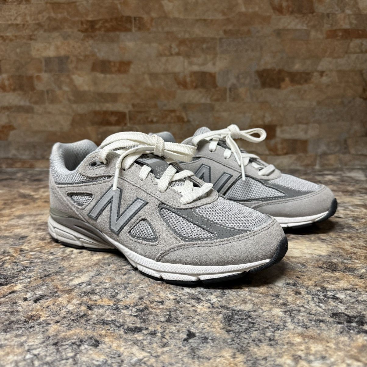 New Balance New Balance 990v4 Grey Silver Men Sz 6 / Women 7.5 GC990GR4 Size US 6 / EU 39 - 1 Thumbnail