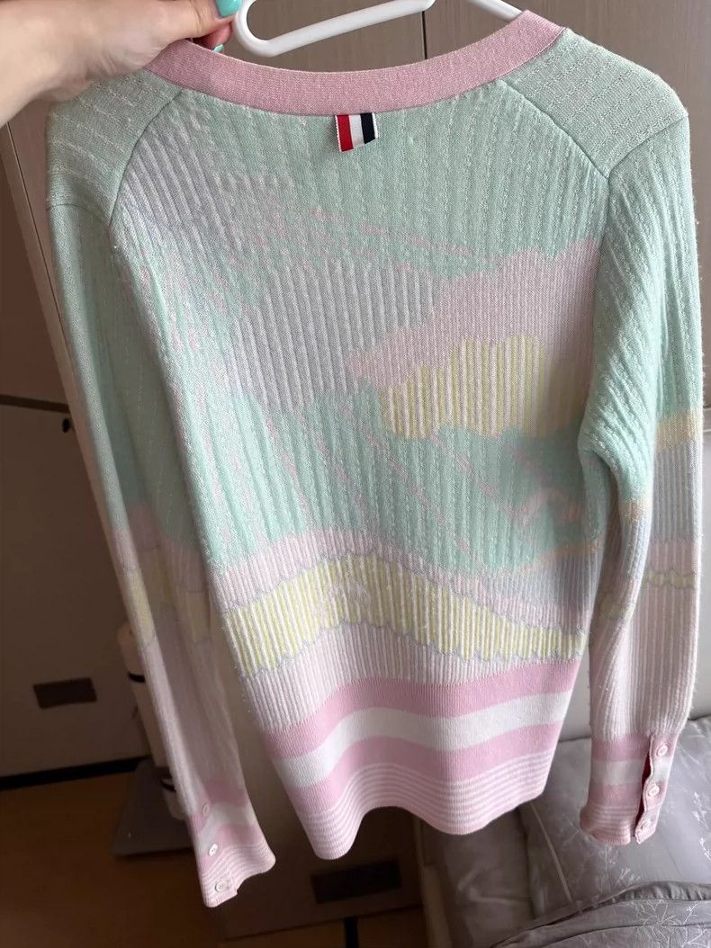 Thom Browne Thom browne Size 0 Macaron-colored cashmere jacket 2504-Ne Size XS / US 0-2 / IT 36-38 - 2 Thumbnail