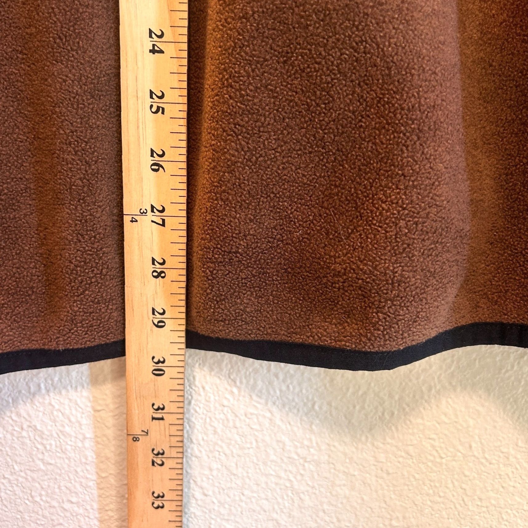 Vintage **Devon & Jones Mens 2XL Brown 1/2 Zip Fleece Jacket Pullover** User: **Devon & Jones Mens 2XL Brown Fleece 1/2 Zip Jacket Pullover** Size US XXL / EU 58 / 5 - 5 Thumbnail