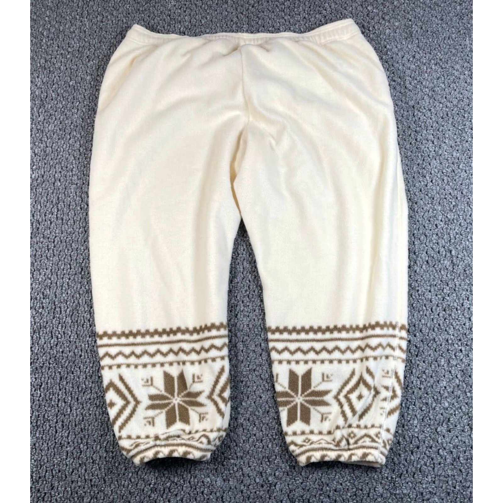 Polo Ralph Lauren Polo Ralph Lauren Snowflake Pattern Fleece Sweatpants Women's 2XL Ivory Size 40" / US 18 - 2 Thumbnail