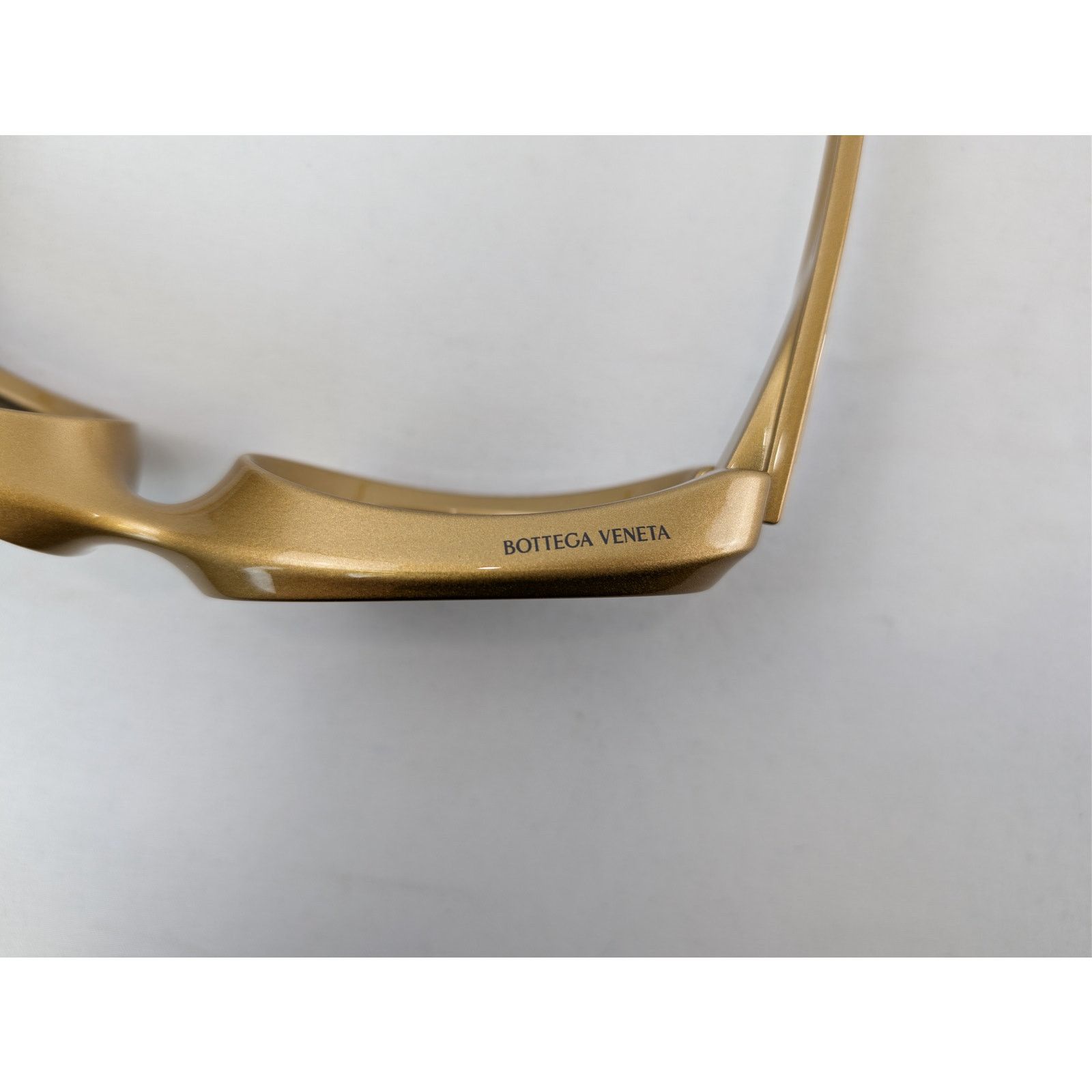 Bottega Veneta o1rshd1 Size: 0S / Oval Frame Sunglasses in Gold / Grey Size ONE SIZE - 7 Thumbnail