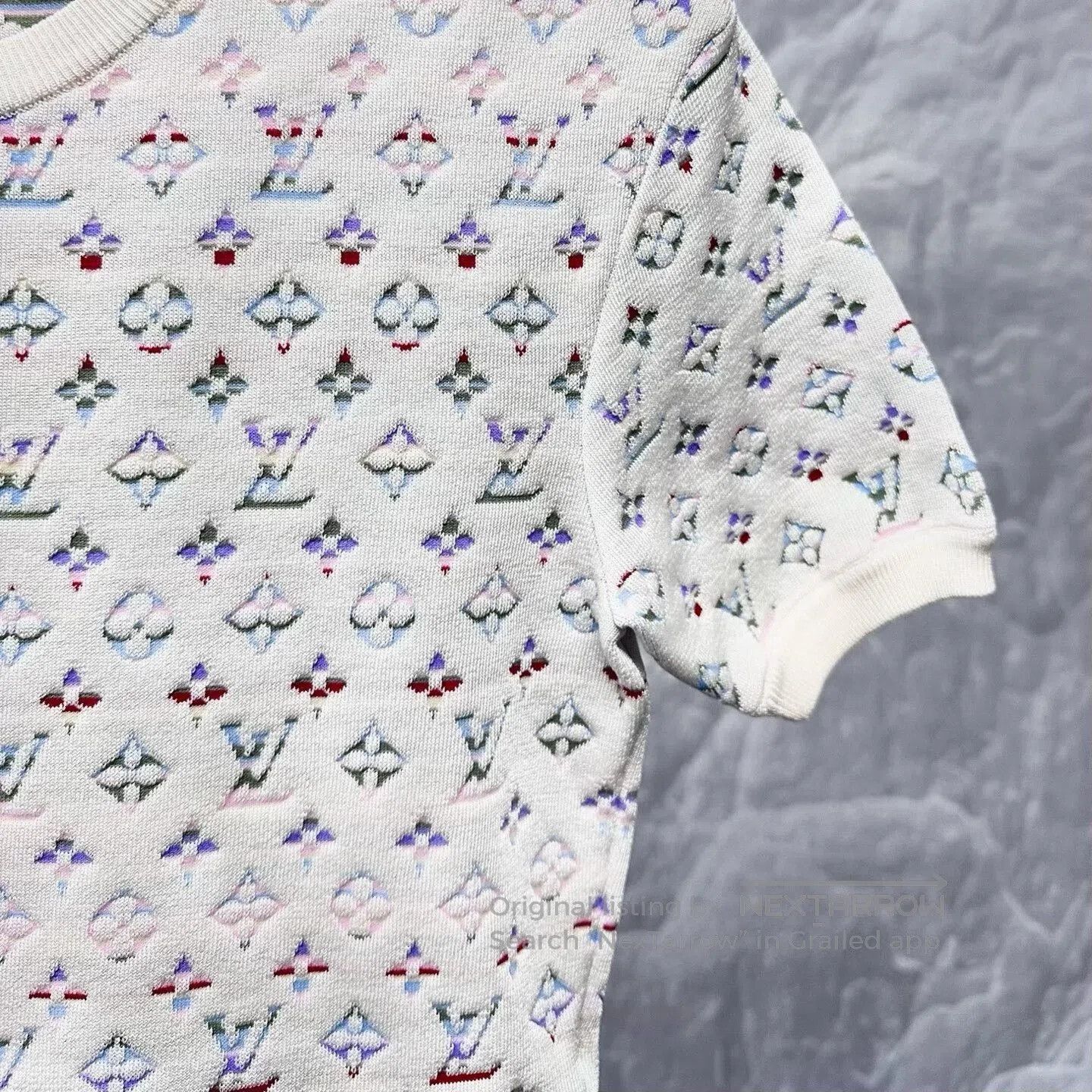 Louis Vuitton louis vuitton colorful logo silk short sleeve. Size S / US 4 / IT 40 - 3 Thumbnail