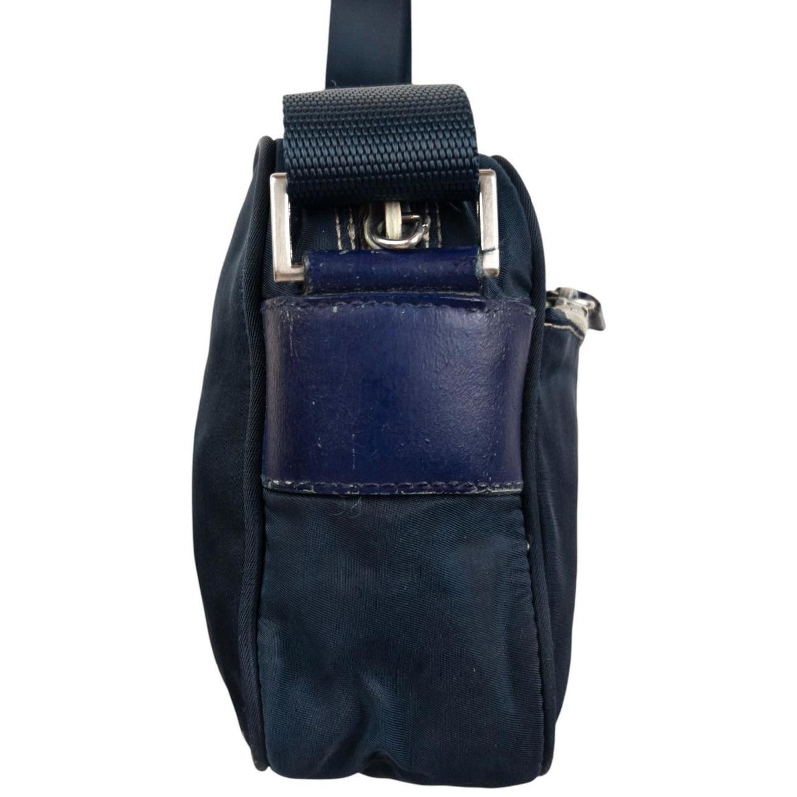 Prada Vintage Prada Crossbody Bag Size ONE SIZE - 4 Thumbnail