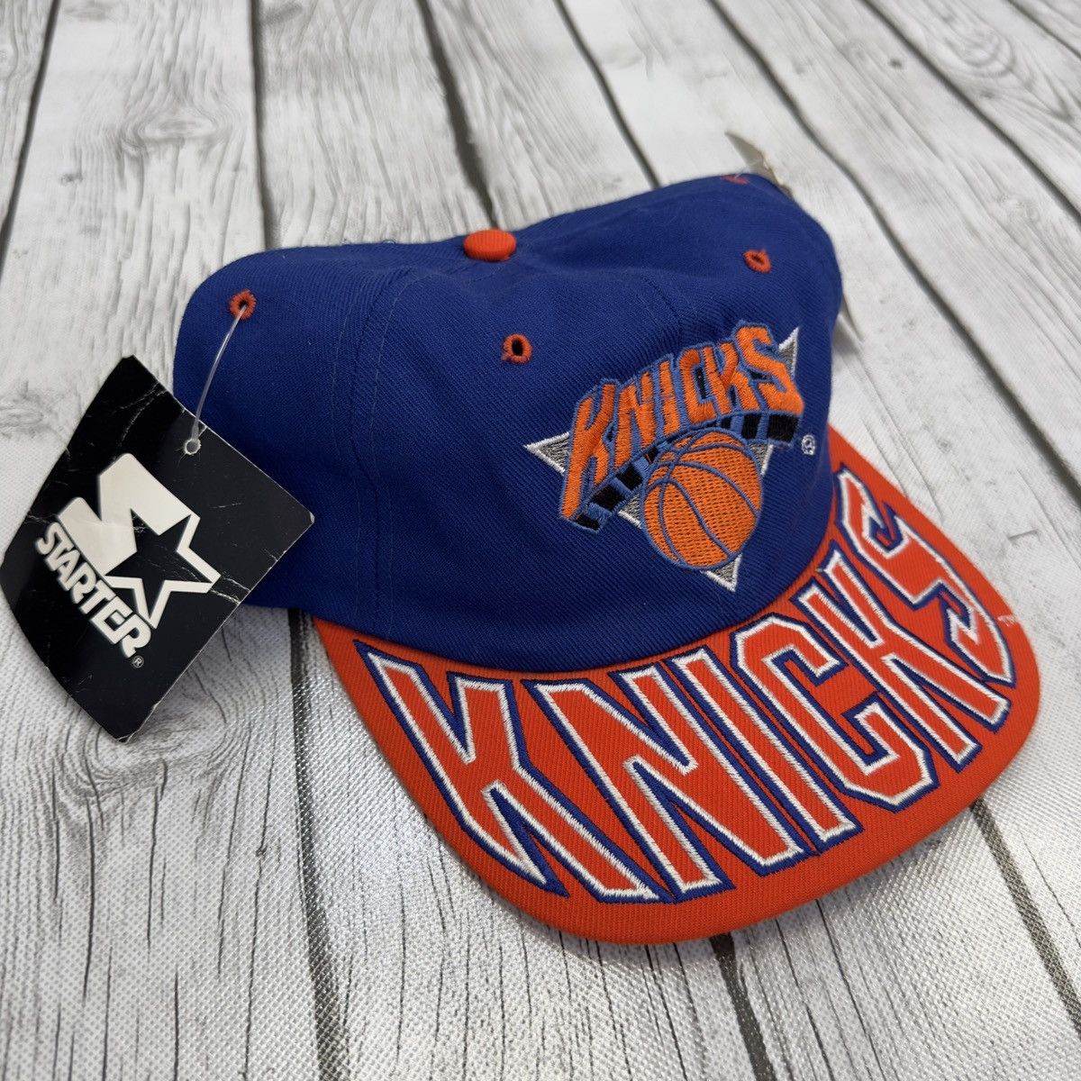 NBA × Starter × Vintage Vintage New York Knicks hat Size ONE SIZE - 3 Thumbnail