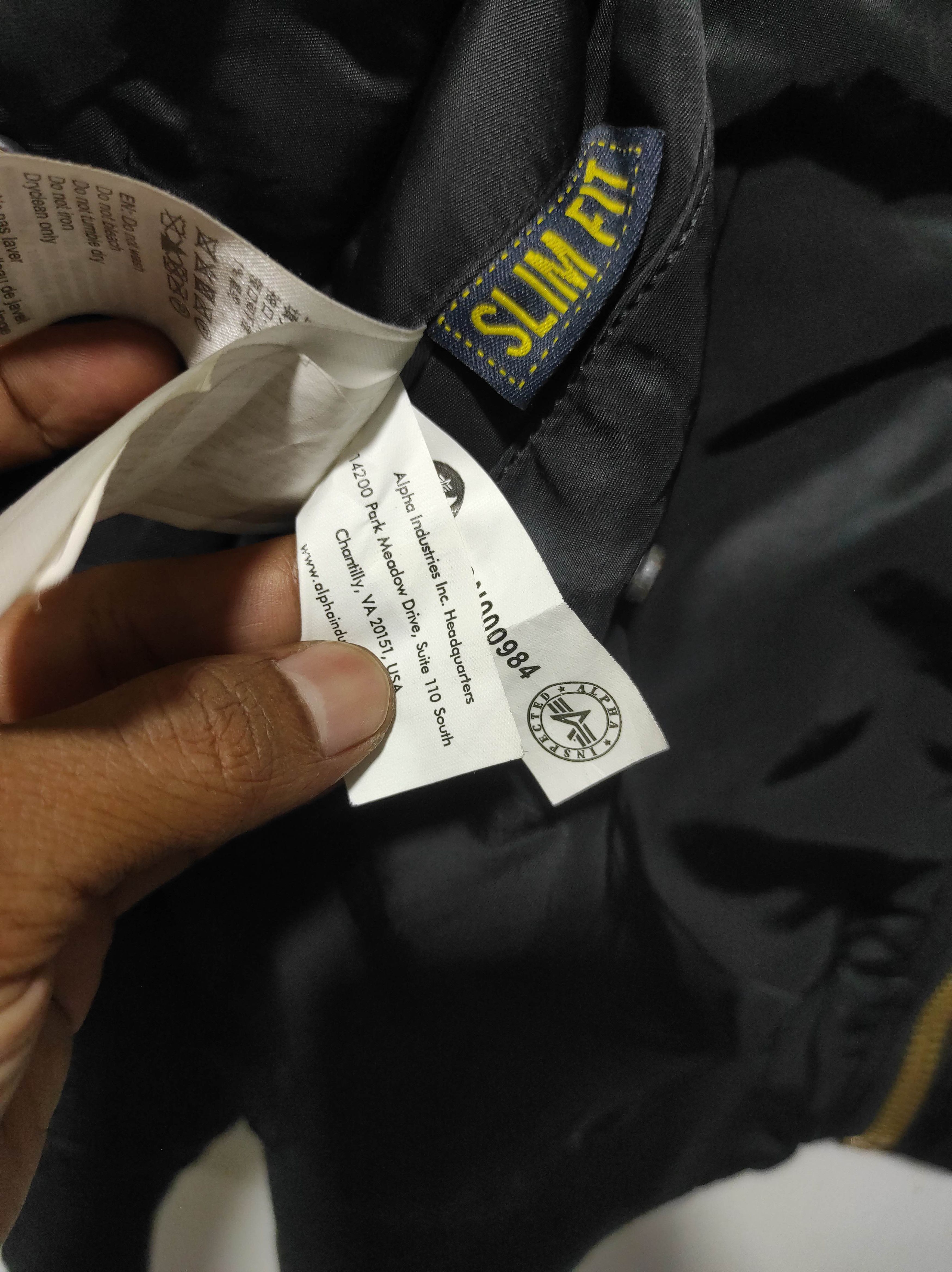 Alpha Industries Vintage Alpha Industries Riversible MA-1 Bomber Jacket Black Size US L / EU 52-54 / 3 - 9 Thumbnail