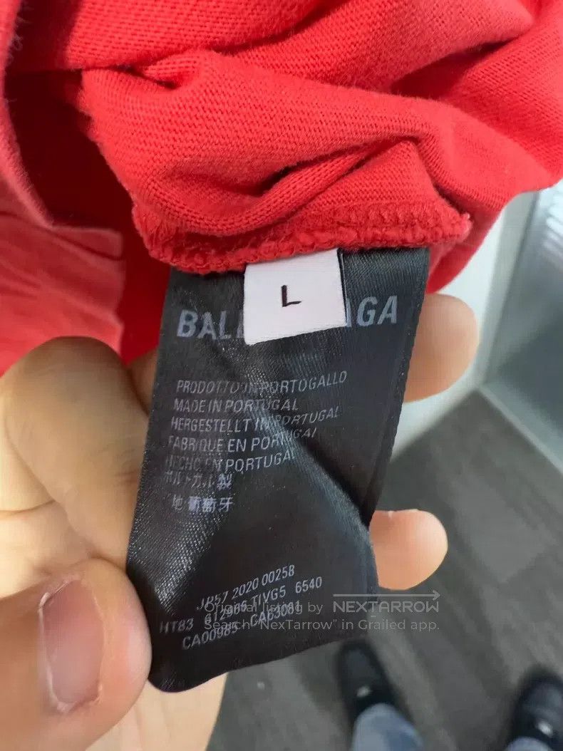 Balenciaga Balenciaga Red Letter Logo Short Sleeve, Size L Size US L / EU 52-54 / 3 - 4 Thumbnail