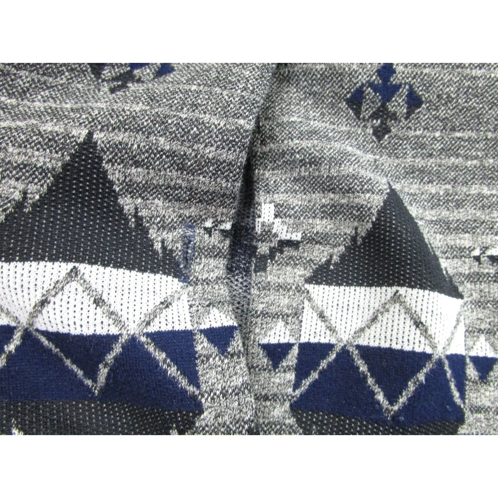 Vintage VINTAGE Cricket Lane Cardigan Sweater Womens M Gray Geometric 90s 80s Knit Crew Neck Button Missing Size M / US 6-8 / IT 42-44 - 4 Thumbnail