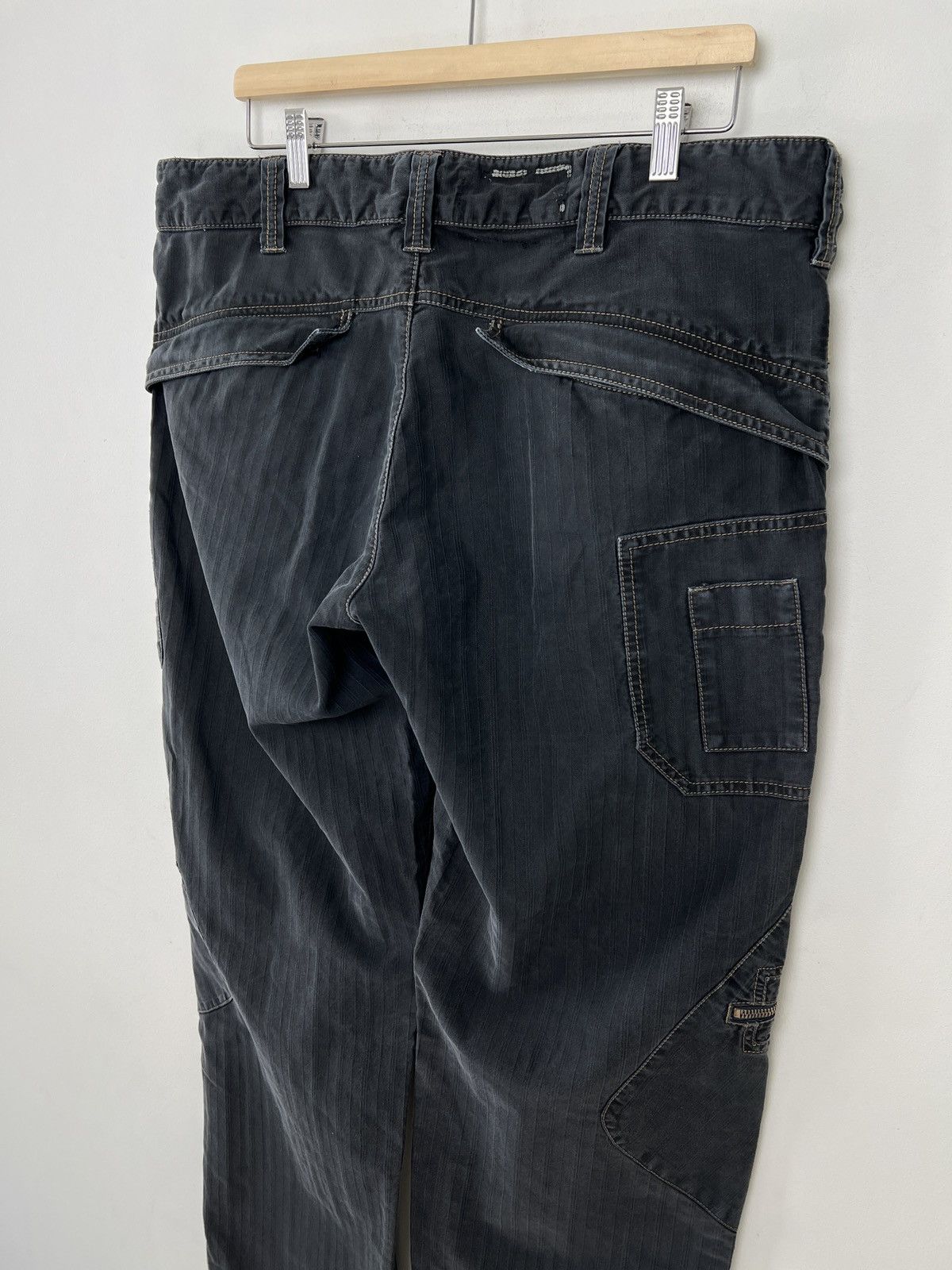 Giorgio Armani armani y2k multipocket washed cargo pants Size US 38 / EU 54 - 12 Thumbnail