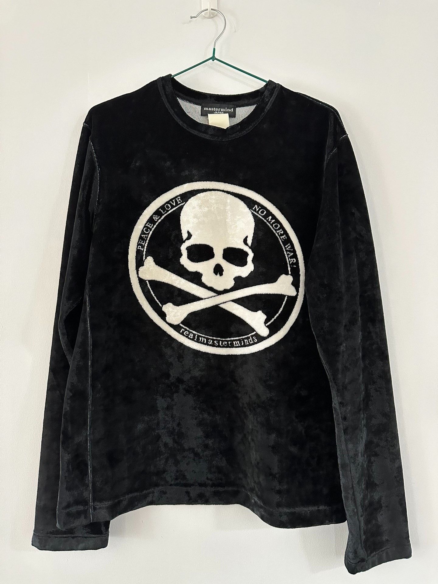 Mastermind Japan Mastermind Japan MMJ Velvet Anti-War Long-Sleeve Tee Size US M / EU 48-50 / 2 - 1 Thumbnail