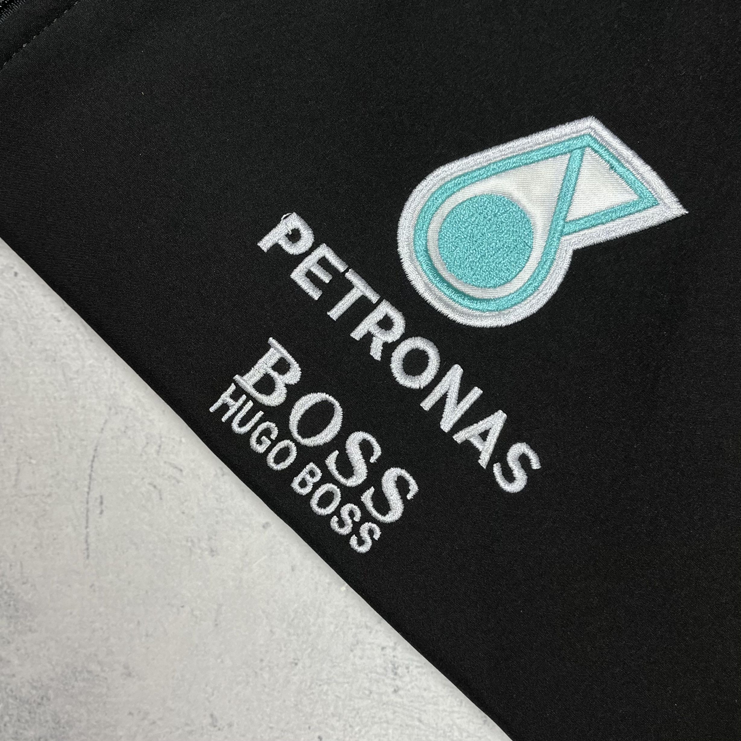 Hugo Boss × Mercedes-Benz Mercedes-Benz Hugo Boss Petronas Big Logo Racing Jacket Size US XL / EU 56 / 4 - 8 Thumbnail