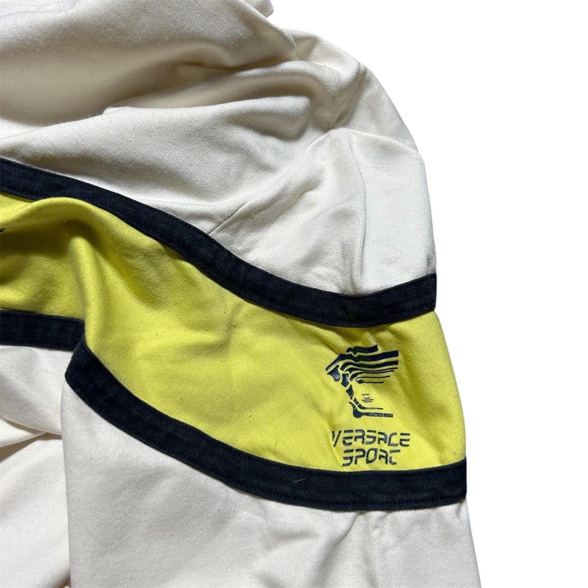 Versace Vintage Versace Sport Jacket Size M / US 6-8 / IT 42-44 - 8 Thumbnail