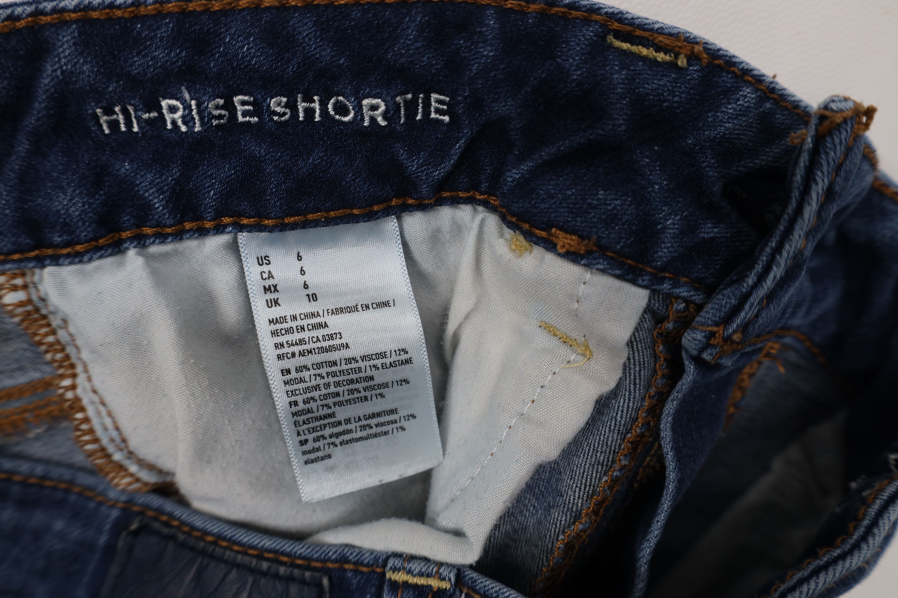 American Eagle Outfitters Vintage Y2K American Eagle Outfitters Shortie Micro Shorts Size 28" / US 6 / IT 42 - 9 Thumbnail