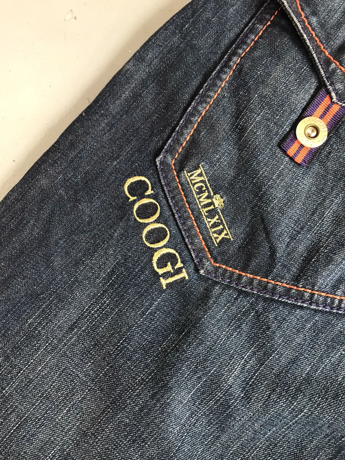 Coogi × Vintage Vintage Coogi SpellOut embroidered denim Size US 37 - 14 Thumbnail