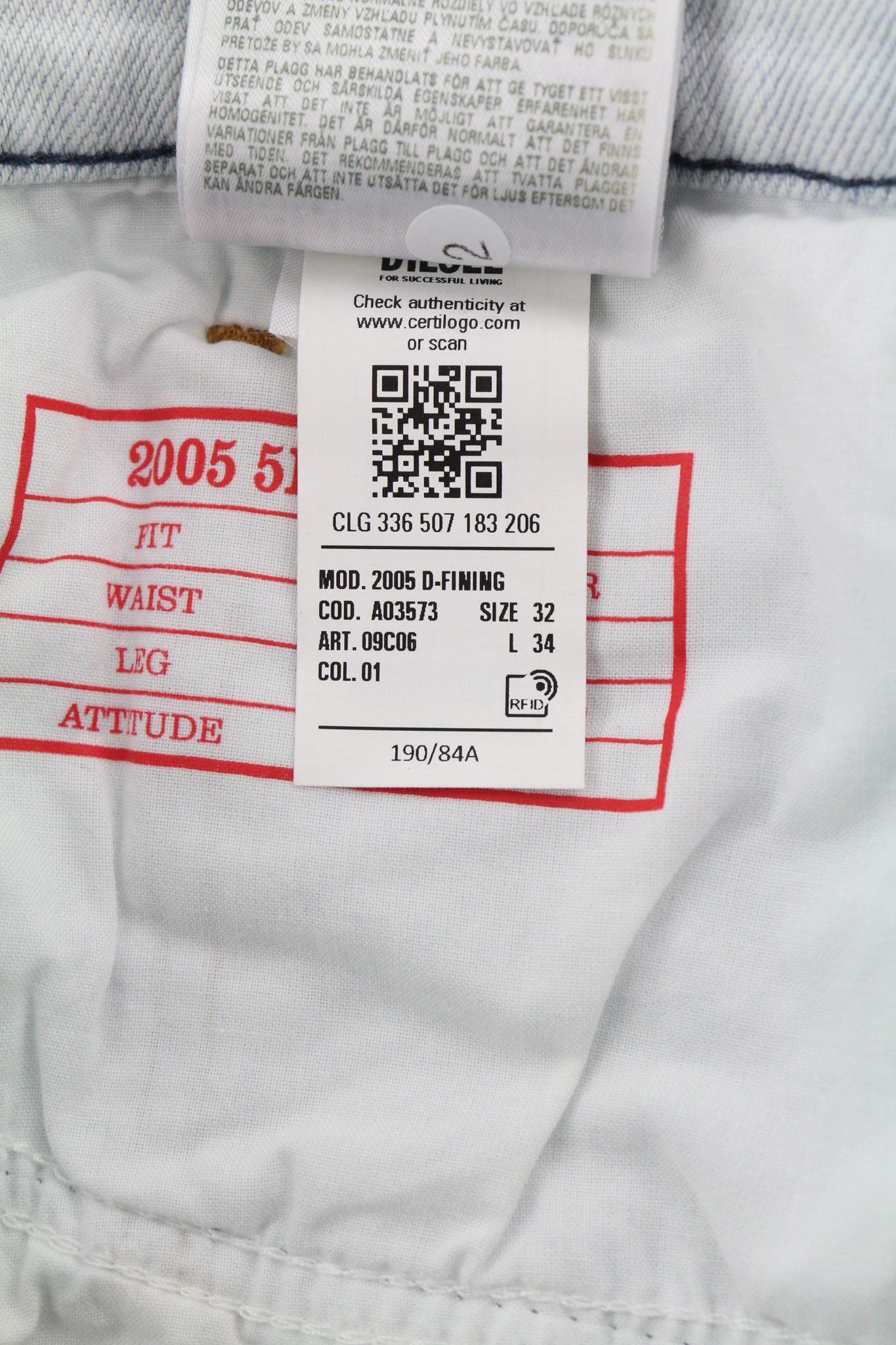 Diesel 2005 D-FINING 09C06 W32/L34 Tapered 40415 Size US 32 / EU 48 - 11 Thumbnail