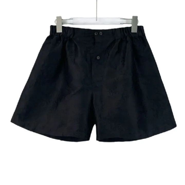 Miu Miu Floral Embroidered Casual Shorts 0079