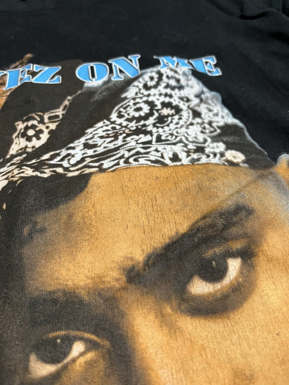 Band Tees 2Pac Shakur "All Eyez On Me" Tee by Mister Tee Size US L / EU 52-54 / 3 - 4 Thumbnail