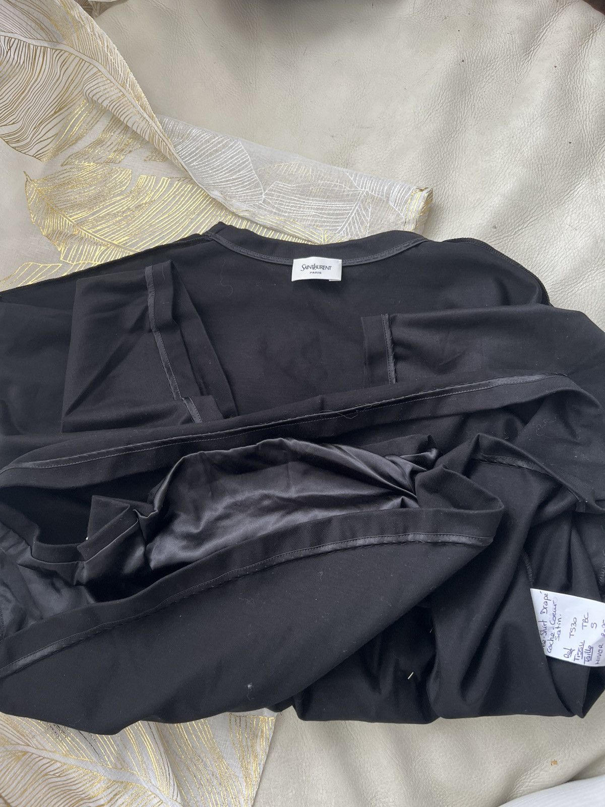 Yves Saint Laurent T-shirt drapé saint -laurent prototype cache-coeur noir Size S / US 4 / IT 40 - 2 Thumbnail