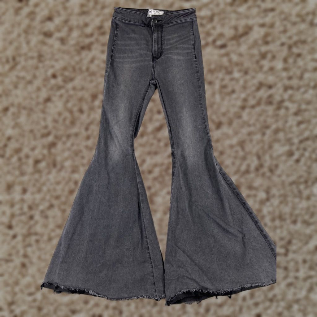 Free People Free People Womens Jeans Basic Black Cotton Blend 5-Pocket Denim Flared Rise Mid Inseam 29 Size 42" / US 20 - 1 Thumbnail