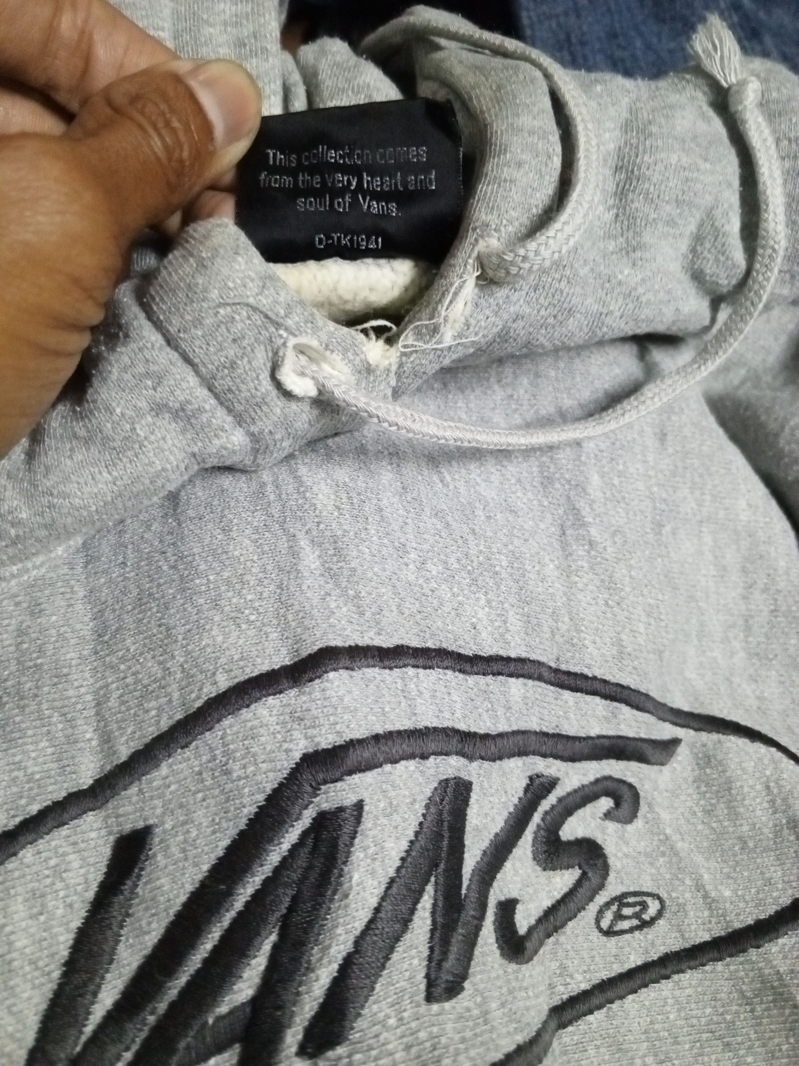 Vans vtg 90s vans hoodie rare Size US M / EU 48-50 / 2 - 9 Thumbnail