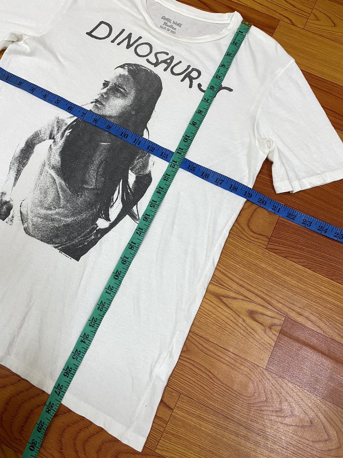 Band Tees Vintage Band Dinosaur Jr White Tee Size US M / EU 48-50 / 2 - 7 Thumbnail