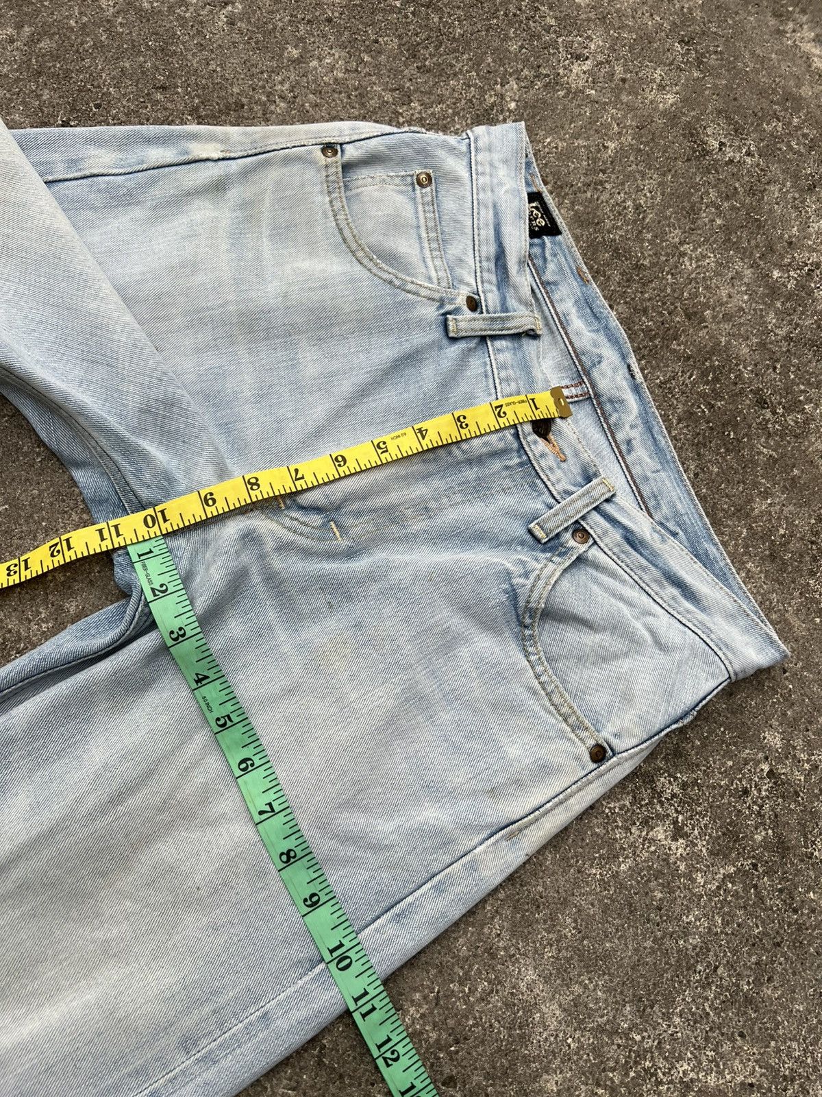 Japanese Brand Vintage 90’s Lee Riders Sanforized Selvedge Faded Jean Size US 30 / EU 46 - 5 Thumbnail